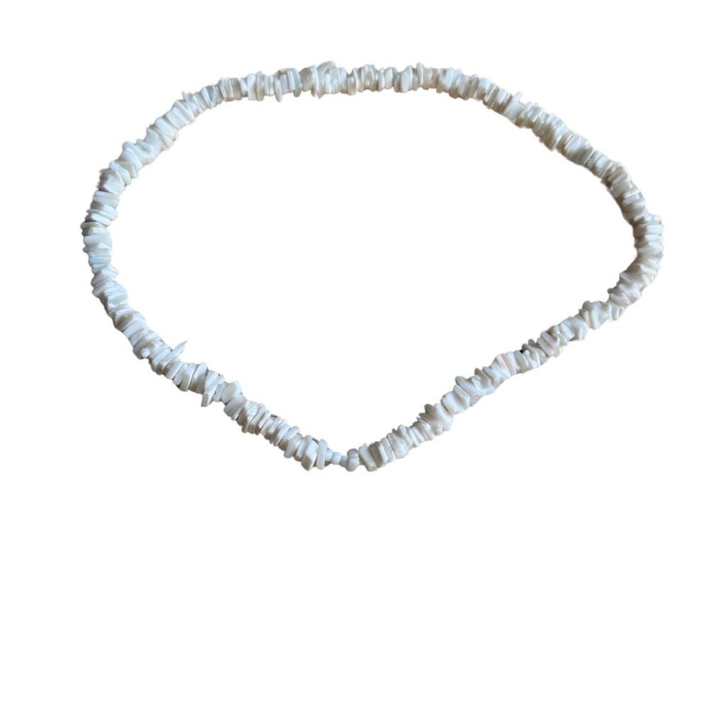 Y2K Shell Beaded Necklace | White Surfer Boho Choker No Clasp 90s Style - Picture 2 of 4
